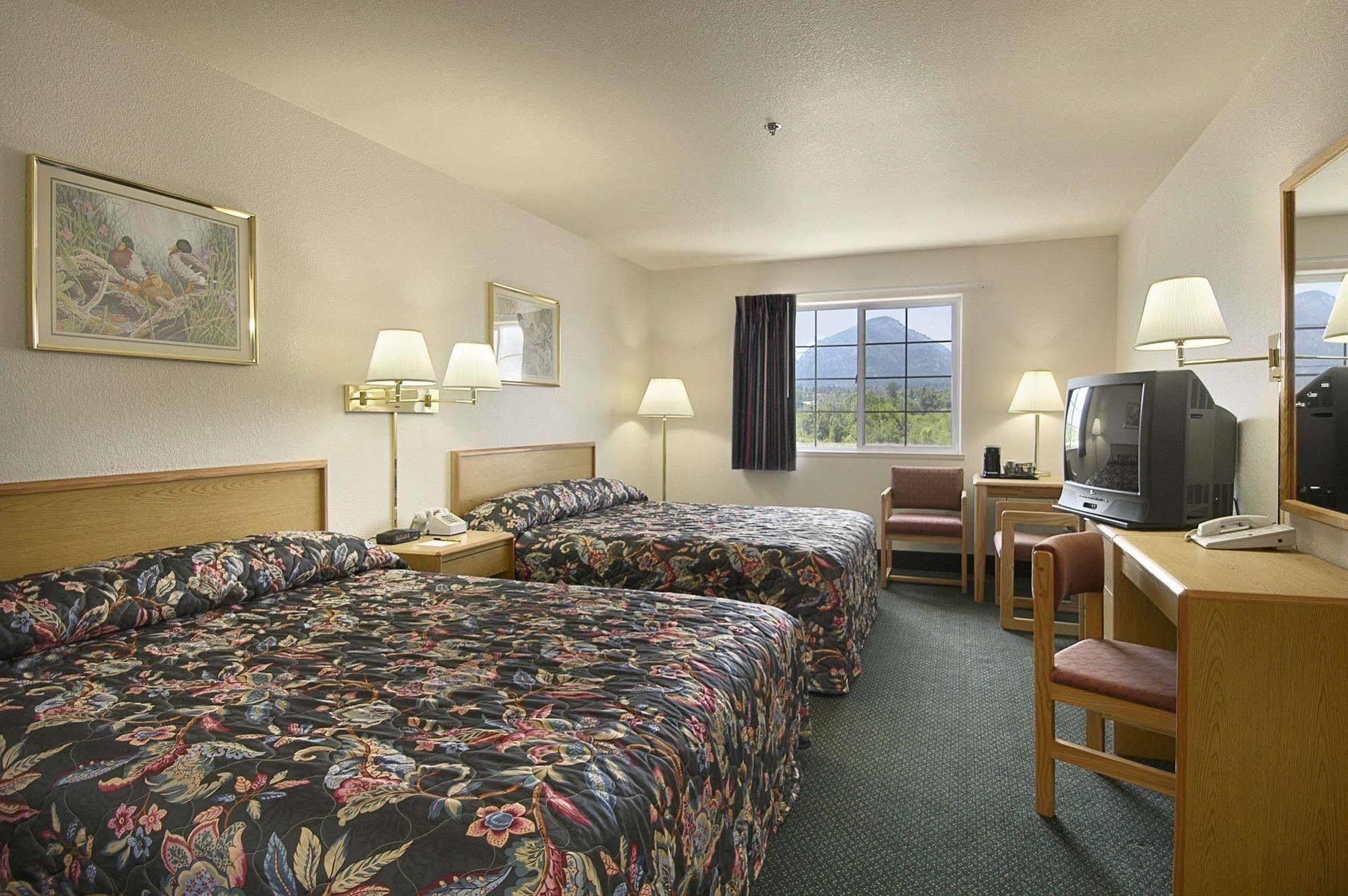 Super 8 By Wyndham Hamilton Hotel Ruang foto